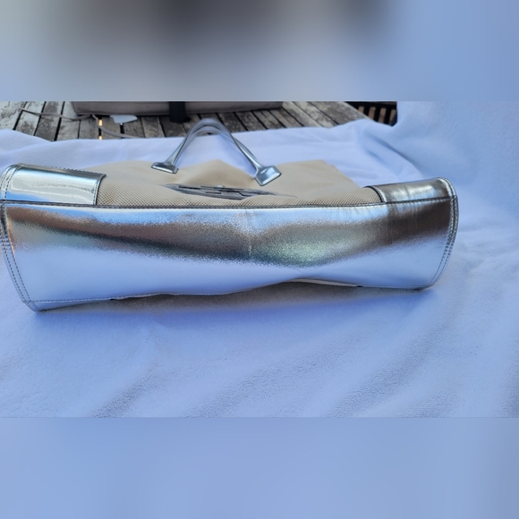 ‼️PRICE SLASHED‼️ NWOT Tory Burch Large Woven Tote. Great for Spring and Summer! - Picture 3 of 8